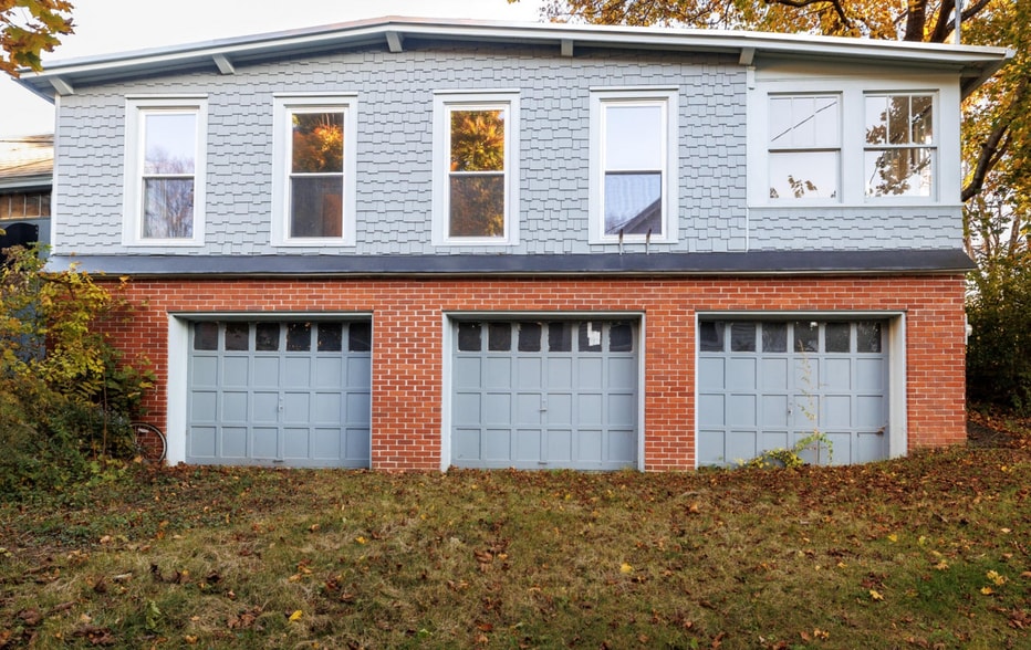 163 Front St, Housatonic, MA for sale - Building Photo - Image 3 of 5