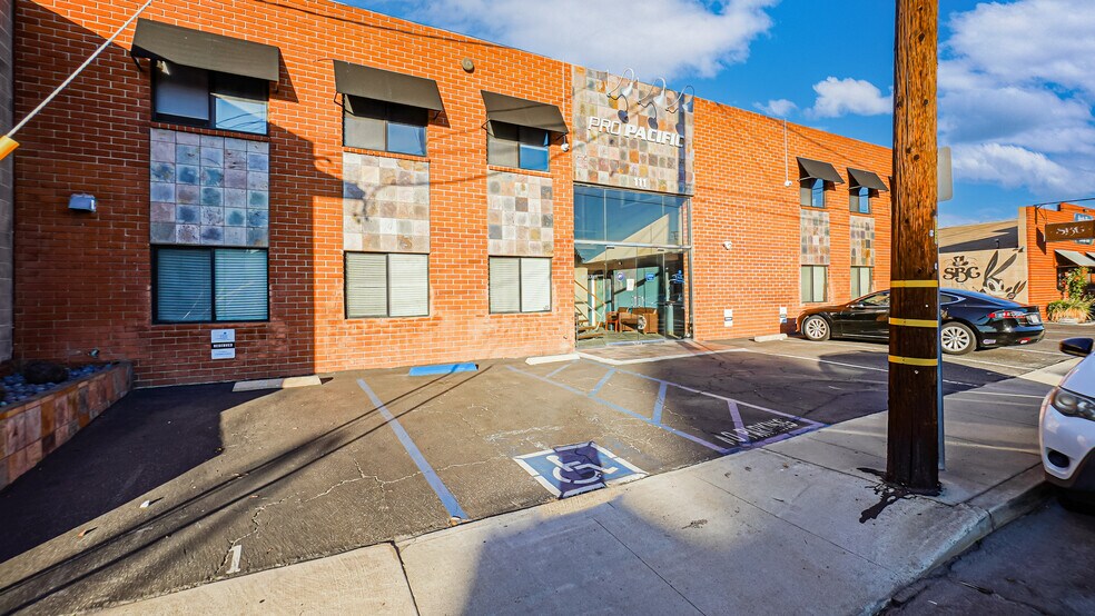 111 Penn St, El Segundo, CA for lease - Primary Photo - Image 1 of 8