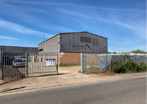 Hammond Rd, Bedford for sale Primary Photo- Image 1 of 1