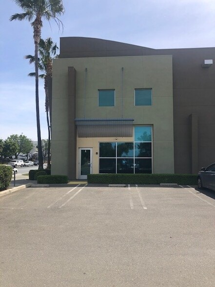 2155 Elkins Way, Brentwood, CA for lease - Building Photo - Image 1 of 1