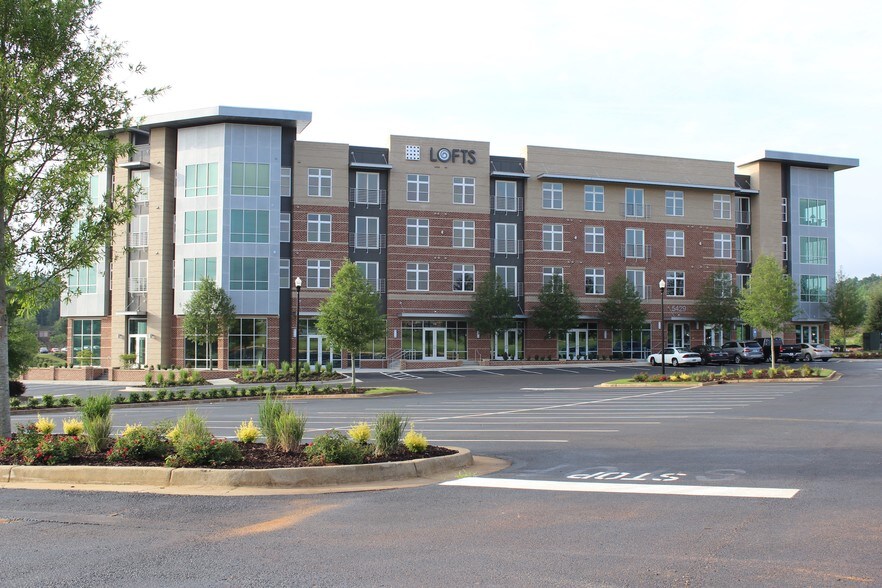 5429 Bowman Rd, Macon, GA for sale - Building Photo - Image 1 of 1