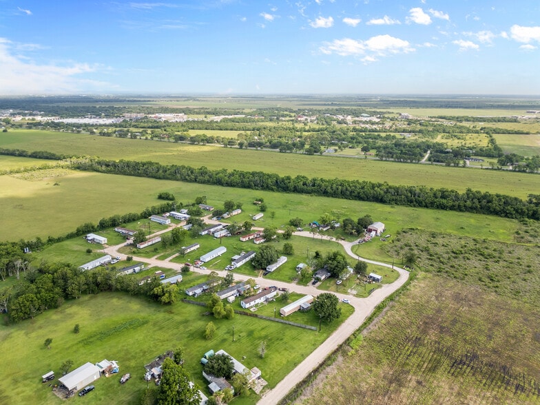 354 Private Road 620, Bay City, TX for sale - Building Photo - Image 2 of 15