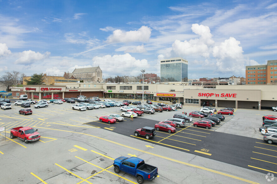 152-244 W Chestnut St, Washington, PA for lease - Primary Photo - Image 1 of 6