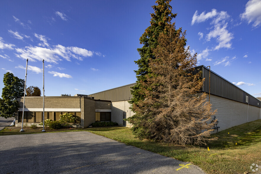 505 Finley Ave, Ajax, ON for lease - Building Photo - Image 2 of 5