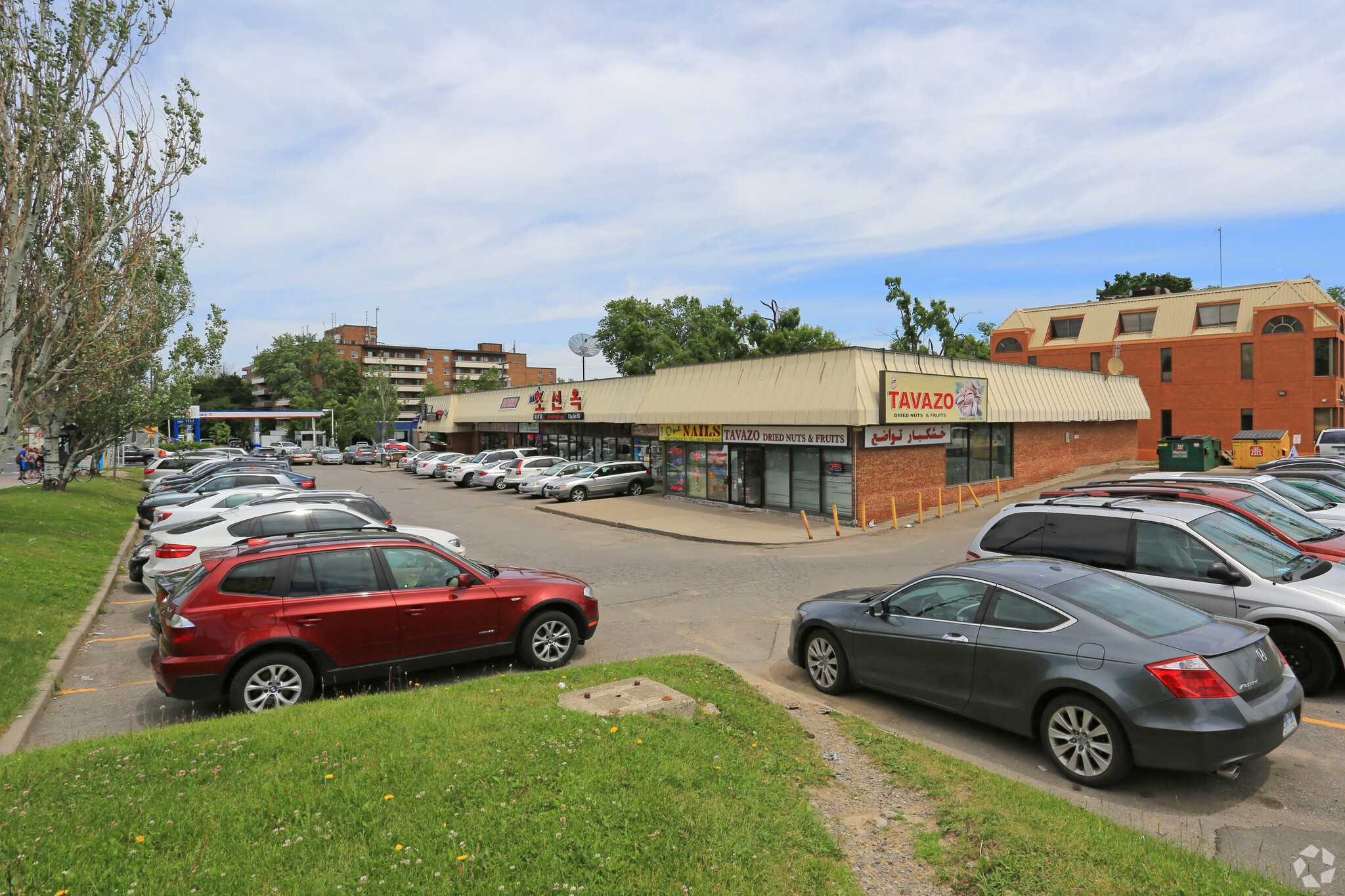 7345-7359 Yonge St, Markham, ON for sale Primary Photo- Image 1 of 1