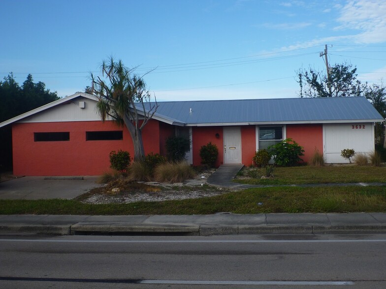 3632 S Del Prado Blvd, Cape Coral, FL for sale - Building Photo - Image 1 of 1