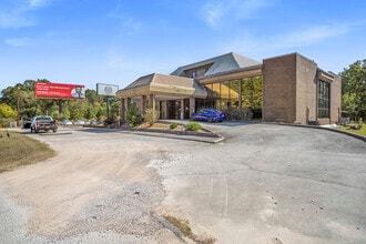 610 N Tx-336-loop E, Conroe, TX for lease Interior Photo- Image 1 of 7