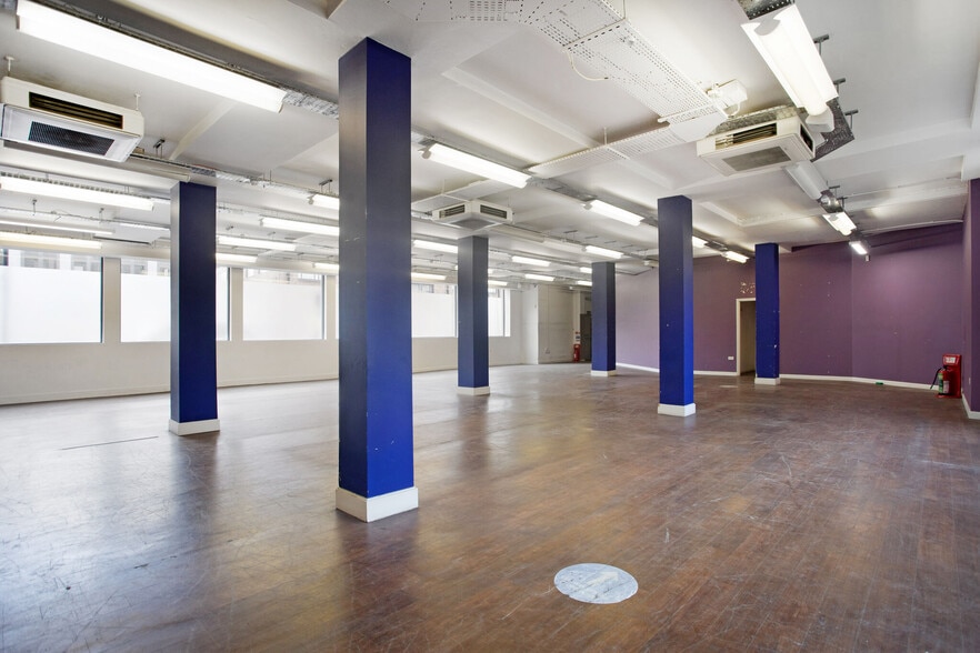 583 Fulham Rd, London for lease - Interior Photo - Image 3 of 9