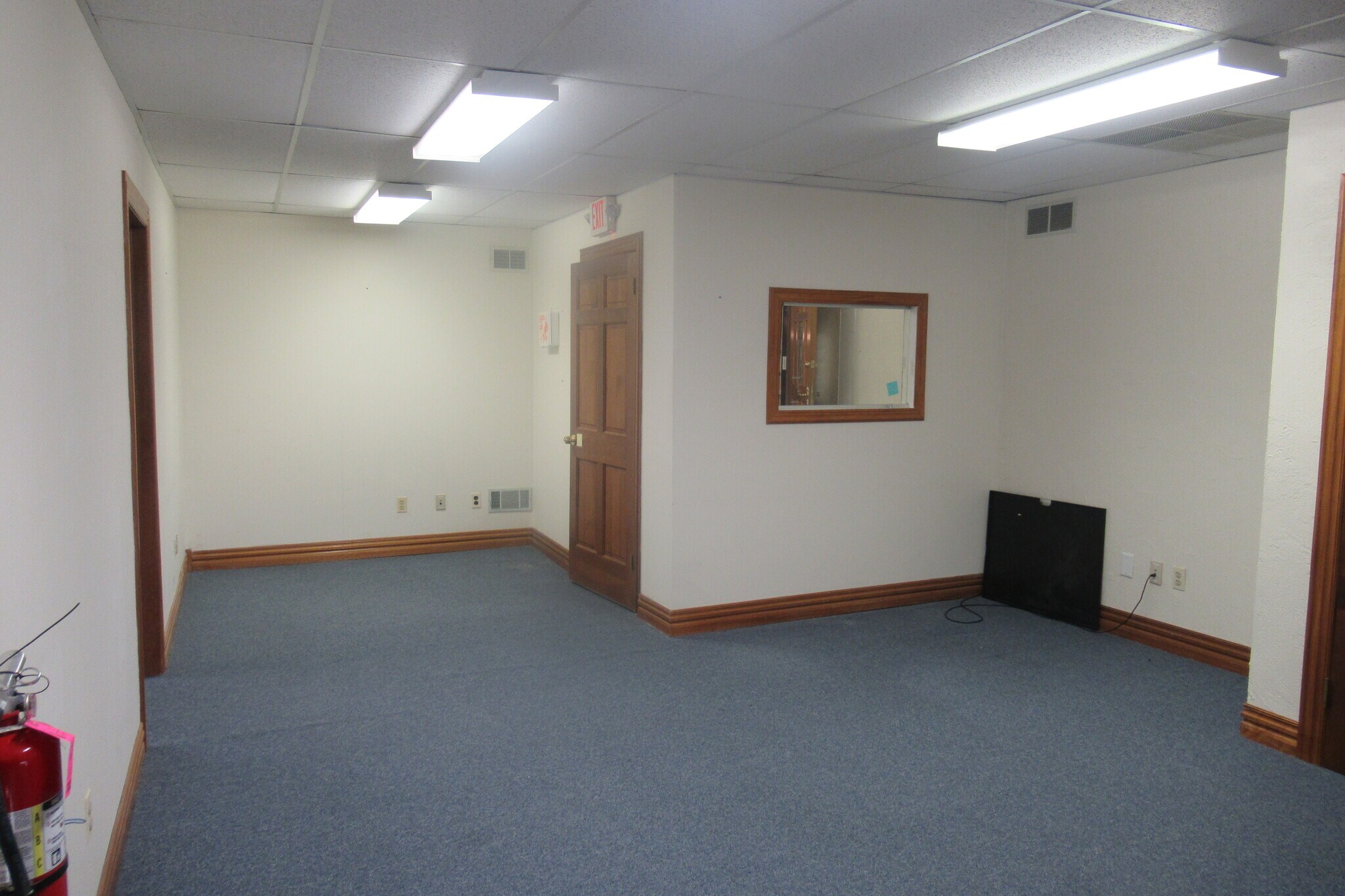 84 Park Ave, Flemington, NJ 08822 Office/Medical for Lease