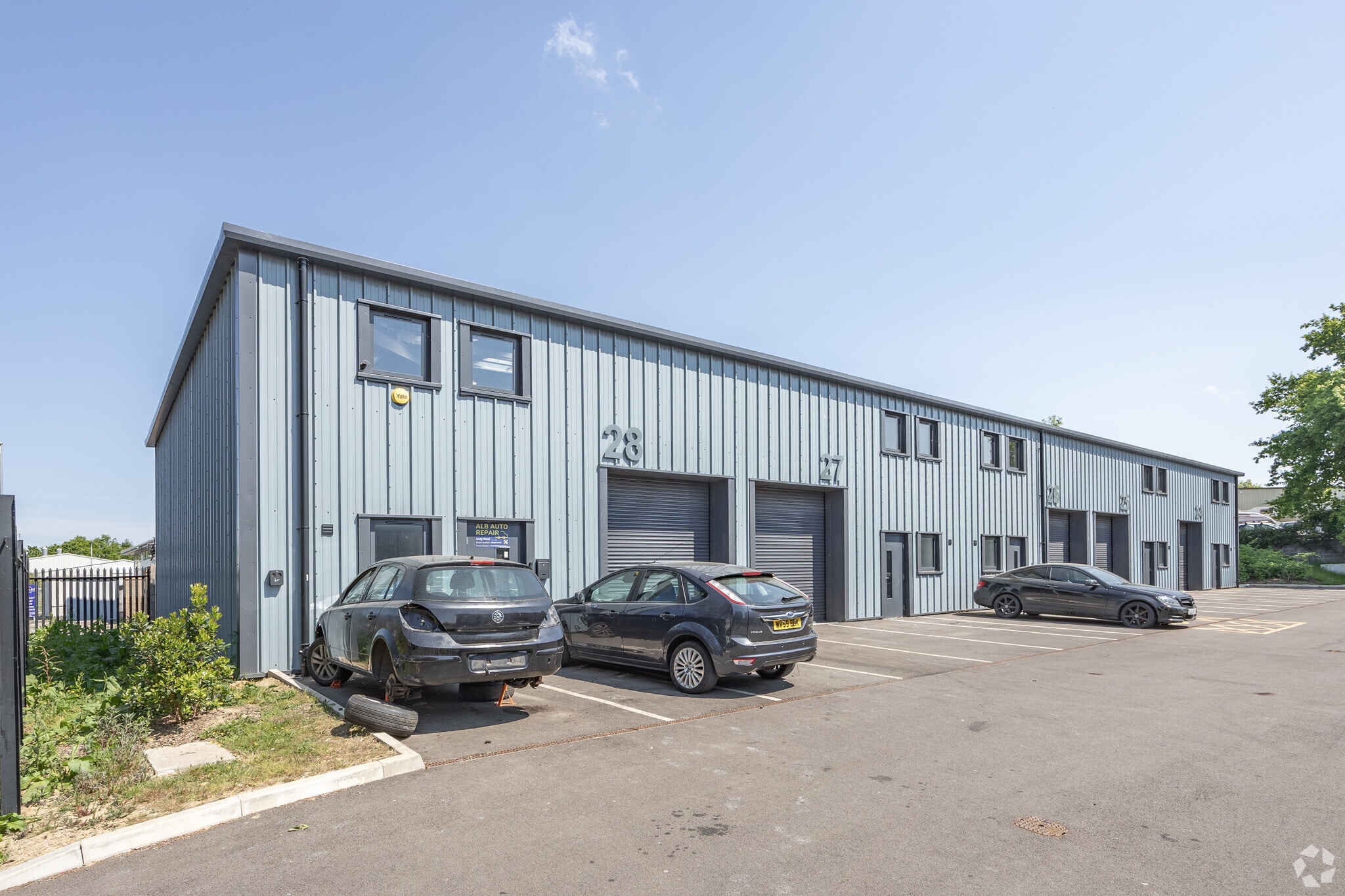 21 Artillery Rd, Yeovil for sale Building Photo- Image 1 of 1