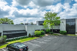 More details for 105-195 W Central Rd, Schaumburg, IL - Office for Lease