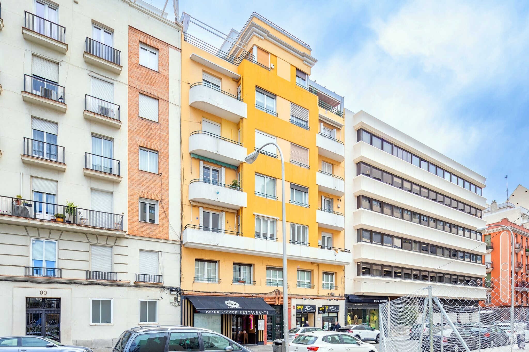 Calle de Modesto Lafuente, 88, Madrid, Madrid for sale Primary Photo- Image 1 of 3