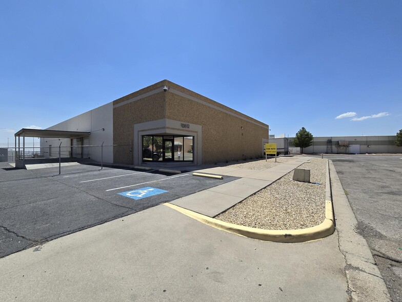 10812 Notus Ln, El Paso, TX for lease - Building Photo - Image 1 of 17