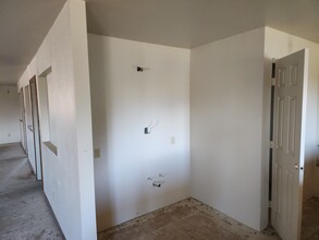 2868-2872 Dutton Meadow, Santa Rosa, CA for lease Interior Photo- Image 2 of 4