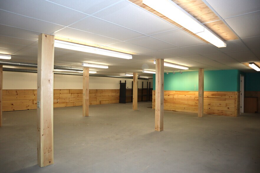 3 1/2 S Main St, Orange, MA for sale - Primary Photo - Image 1 of 1