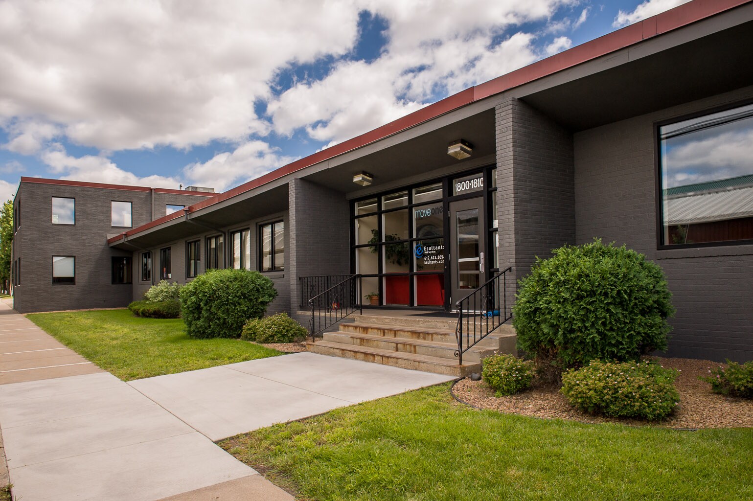 1800-1810 Como Ave, Saint Paul, MN for sale Primary Photo- Image 1 of 1