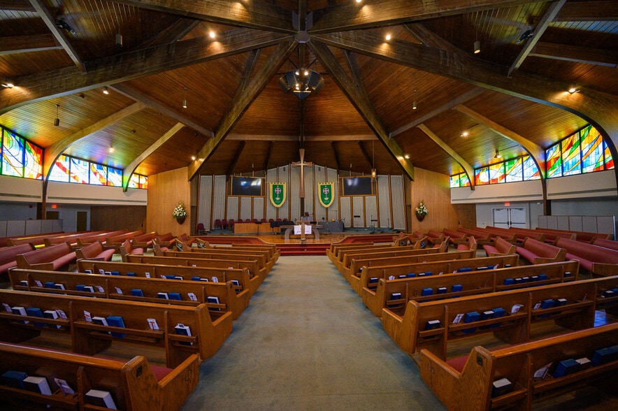 455 Church Way, El Cajon, CA for lease - Building Photo - Image 2 of 6