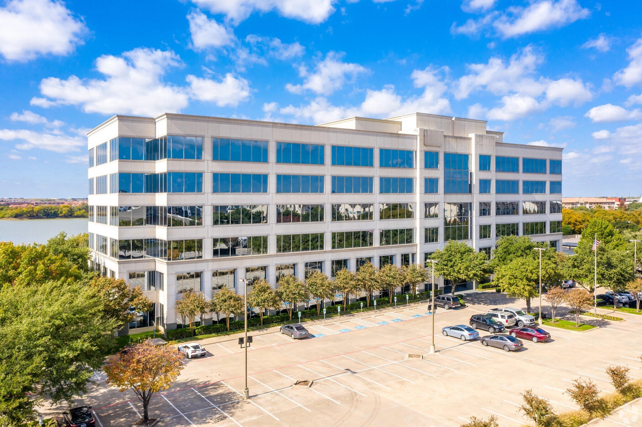 11511 Luna Rd, Dallas, TX for lease Building Photo- Image 1 of 15