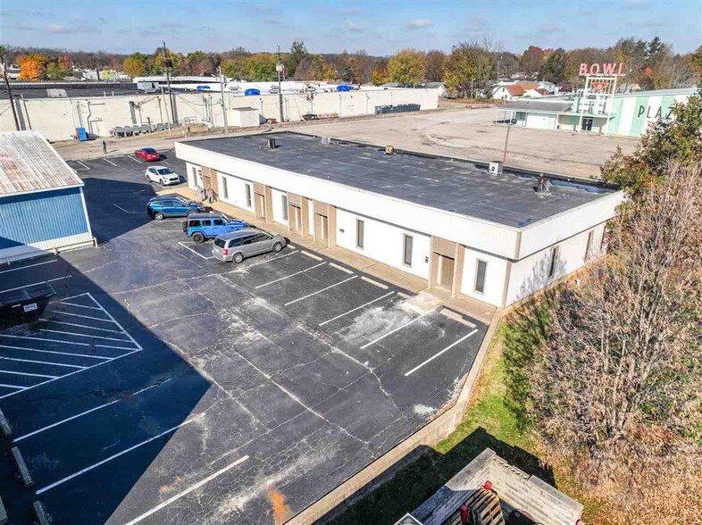 3028 Ohio Ave, Connersville, IN for lease - Building Photo - Image 3 of 5