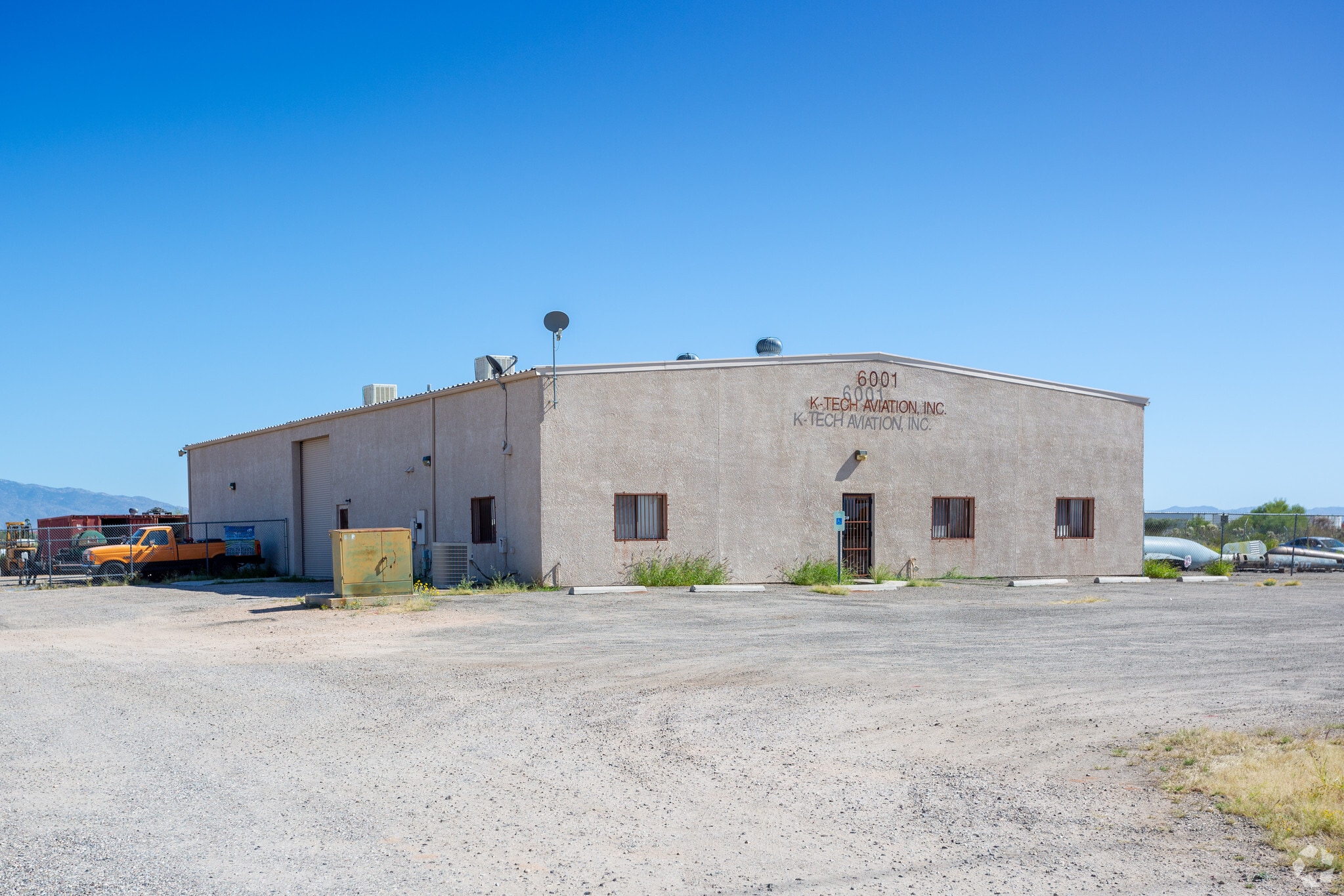 6001 S Wilmot Rd, Tucson, AZ for lease Primary Photo- Image 1 of 4