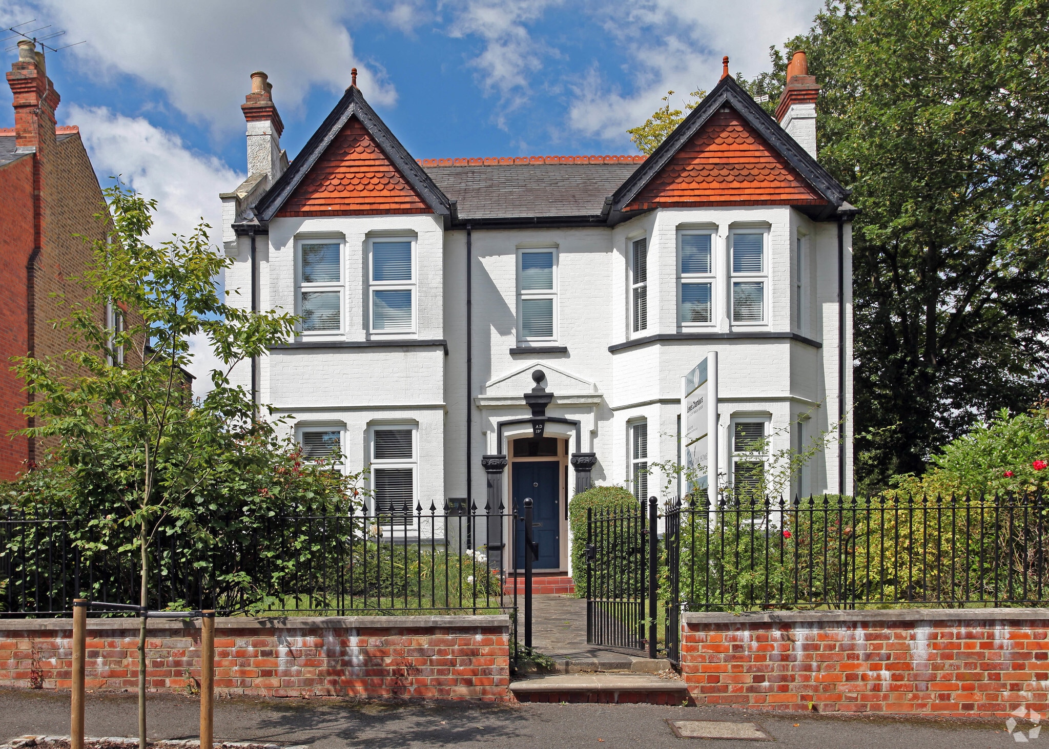 17 College Ave, Maidenhead for sale Primary Photo- Image 1 of 1