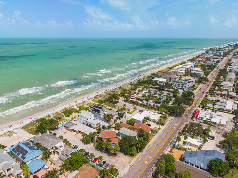 1600 Beach Trail, Indian Rocks Beach, FL for sale - Building Photo - Image 2 of 45