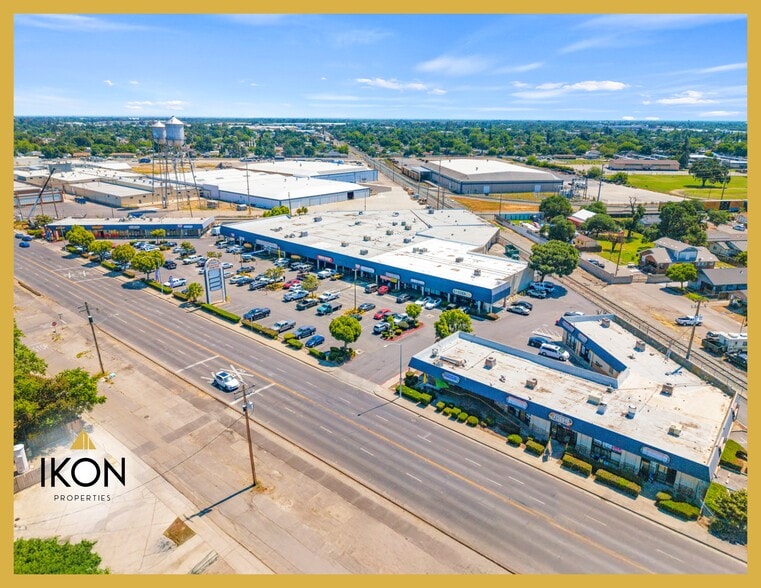1108-1140 Waterloo Rd, Stockton, CA for lease - Building Photo - Image 1 of 14