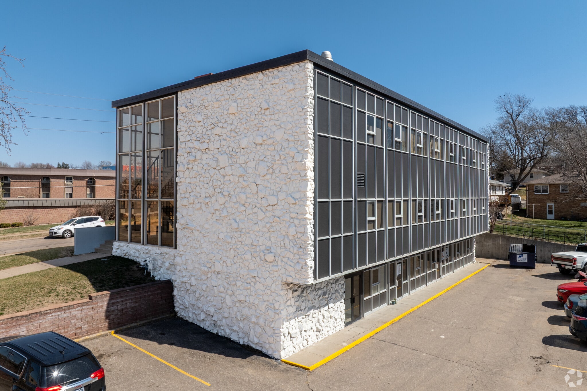 4315 Frances St, Omaha, NE for sale Primary Photo- Image 1 of 1