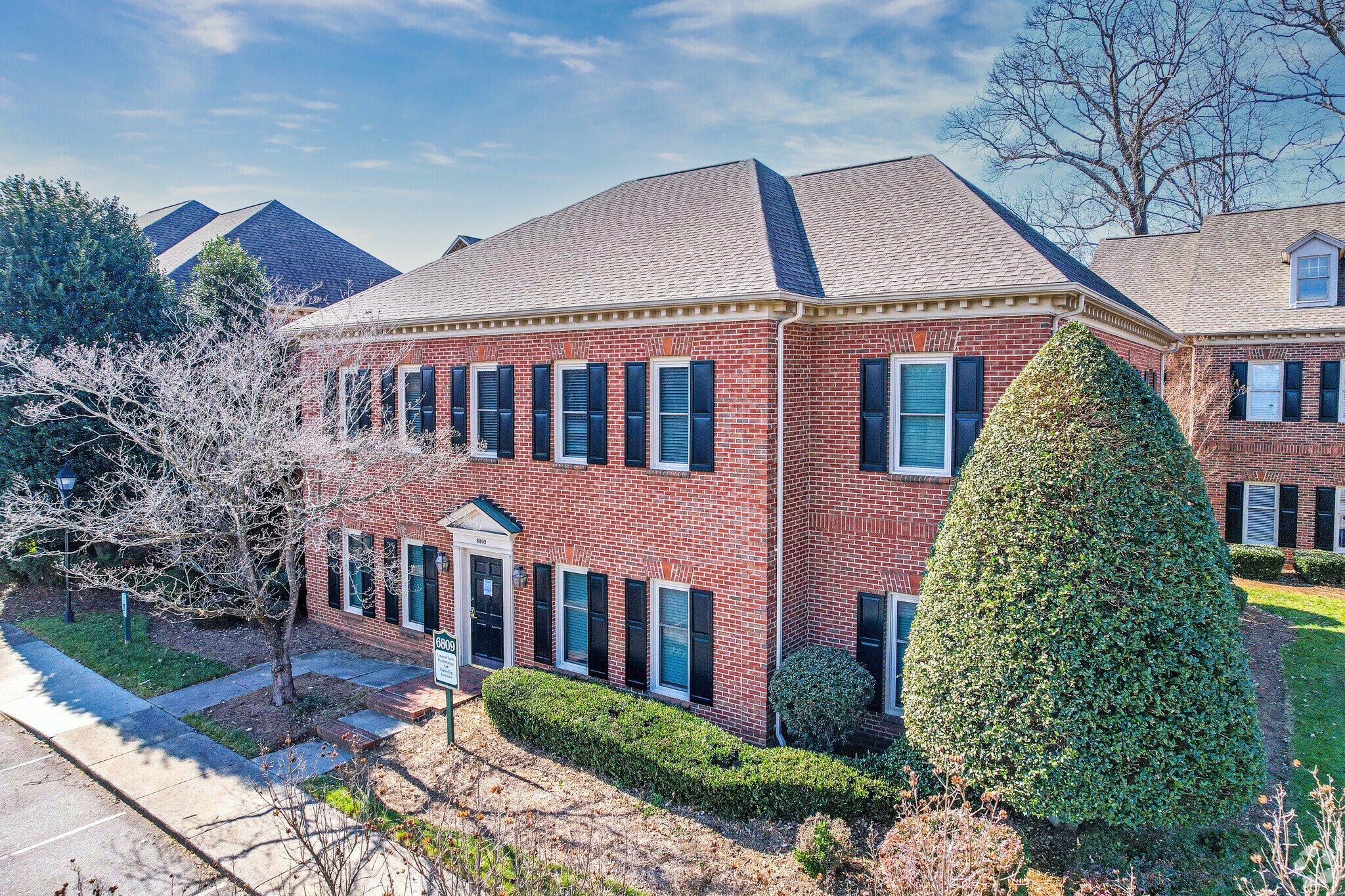 6809 Fairview Rd, Charlotte, NC for sale Primary Photo- Image 1 of 1
