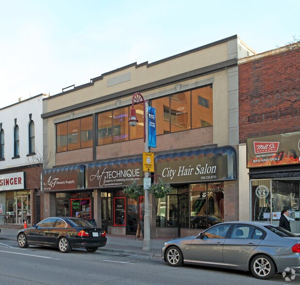 15 Simcoe St S, Oshawa, ON L1H 4G1