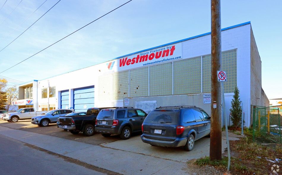 8520 106A Ave NW, Edmonton, AB for lease - Building Photo - Image 3 of 9