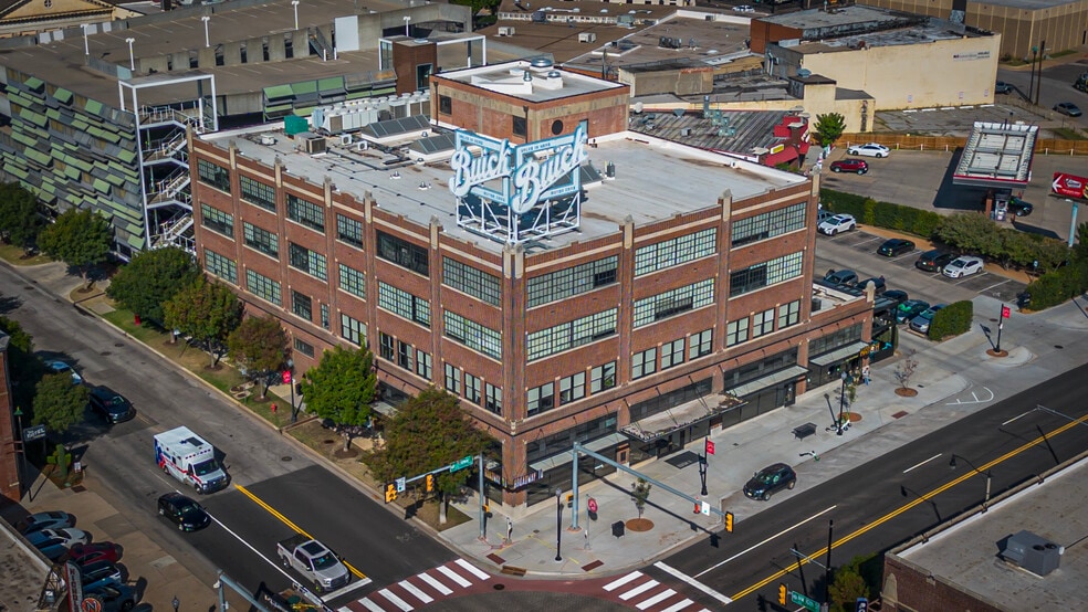 1101 N Broadway Ave, Oklahoma City, OK for lease - Building Photo - Image 1 of 25