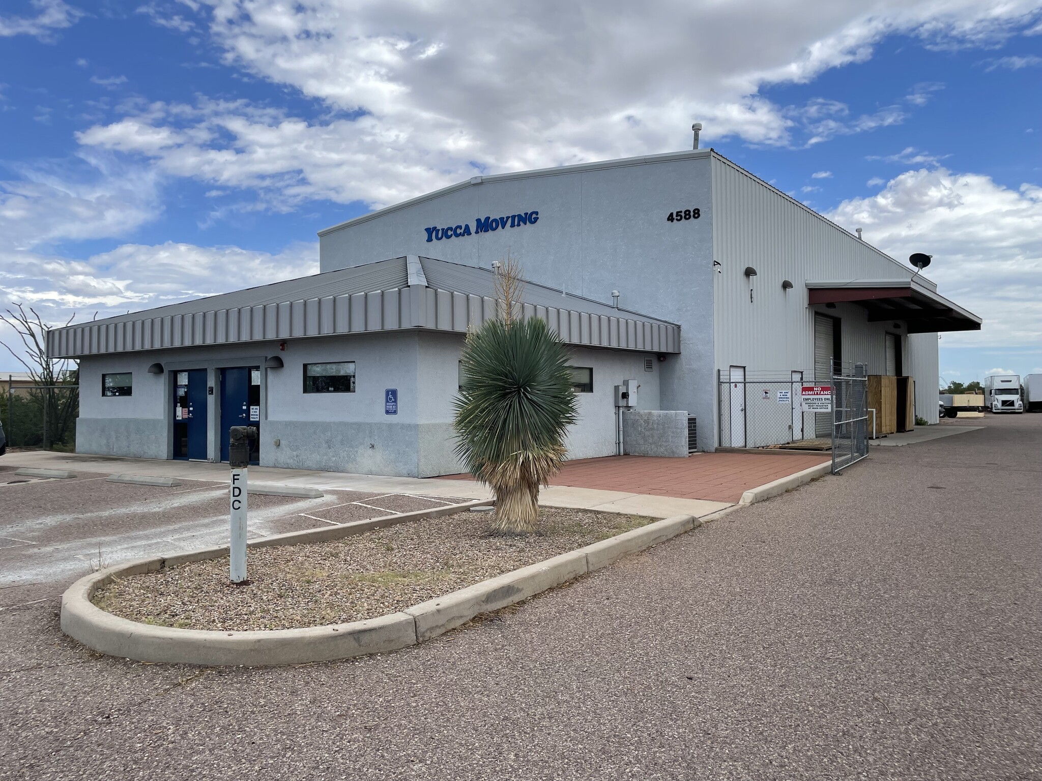 4588 Industry Dr, Sierra Vista, AZ for lease Building Photo- Image 1 of 8