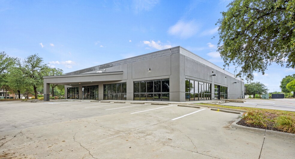 3033 W Royal Ln, Irving, TX for sale - Building Photo - Image 3 of 14