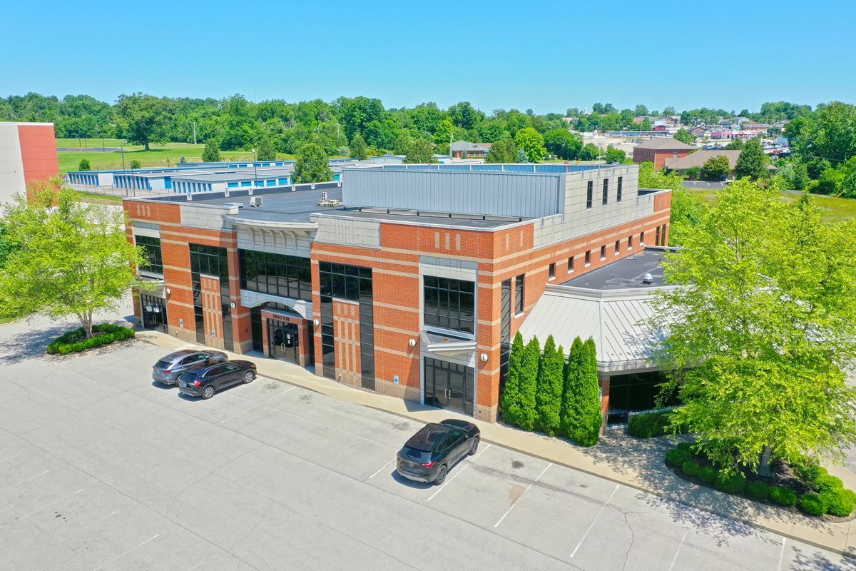 501 Parker Dr, La Grange, KY for lease Building Photo- Image 1 of 6