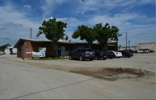 201 N Richey St, Pasadena TX - Warehouse