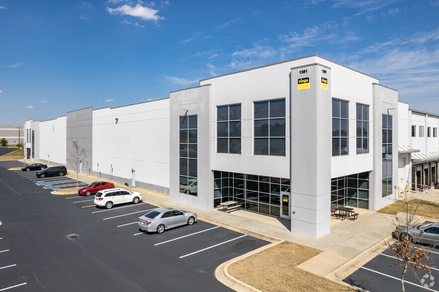 1357 Highway 155 S, McDonough, GA for lease - Primary Photo - Image 1 of 5