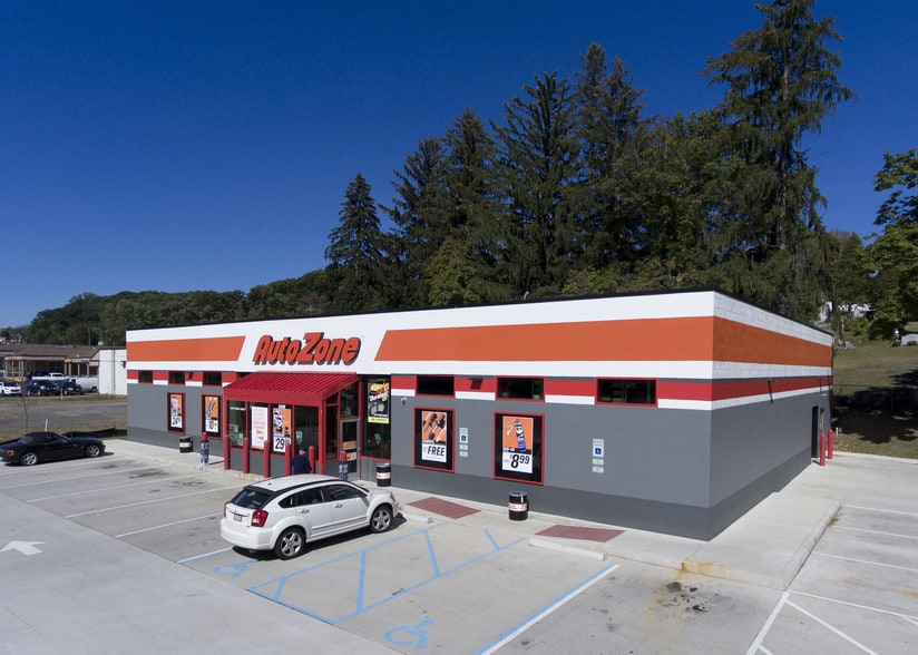 40-65 Dallas Shopping Ctr, Dallas, PA for lease - Other - Image 3 of 9