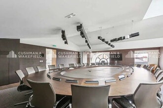 48 Rue La Pérouse, Paris for lease Lobby- Image 1 of 2