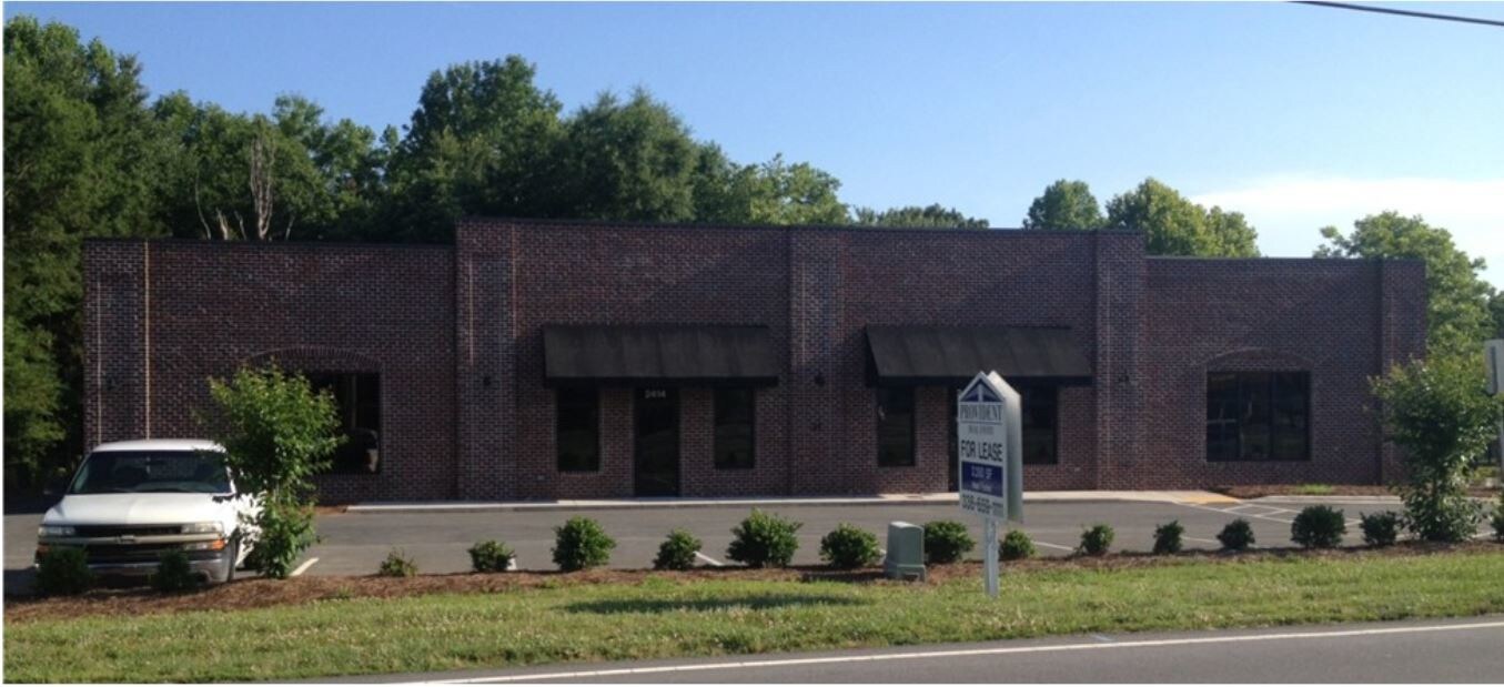 24142416 W Clemmonsville Rd, WinstonSalem, NC 27127