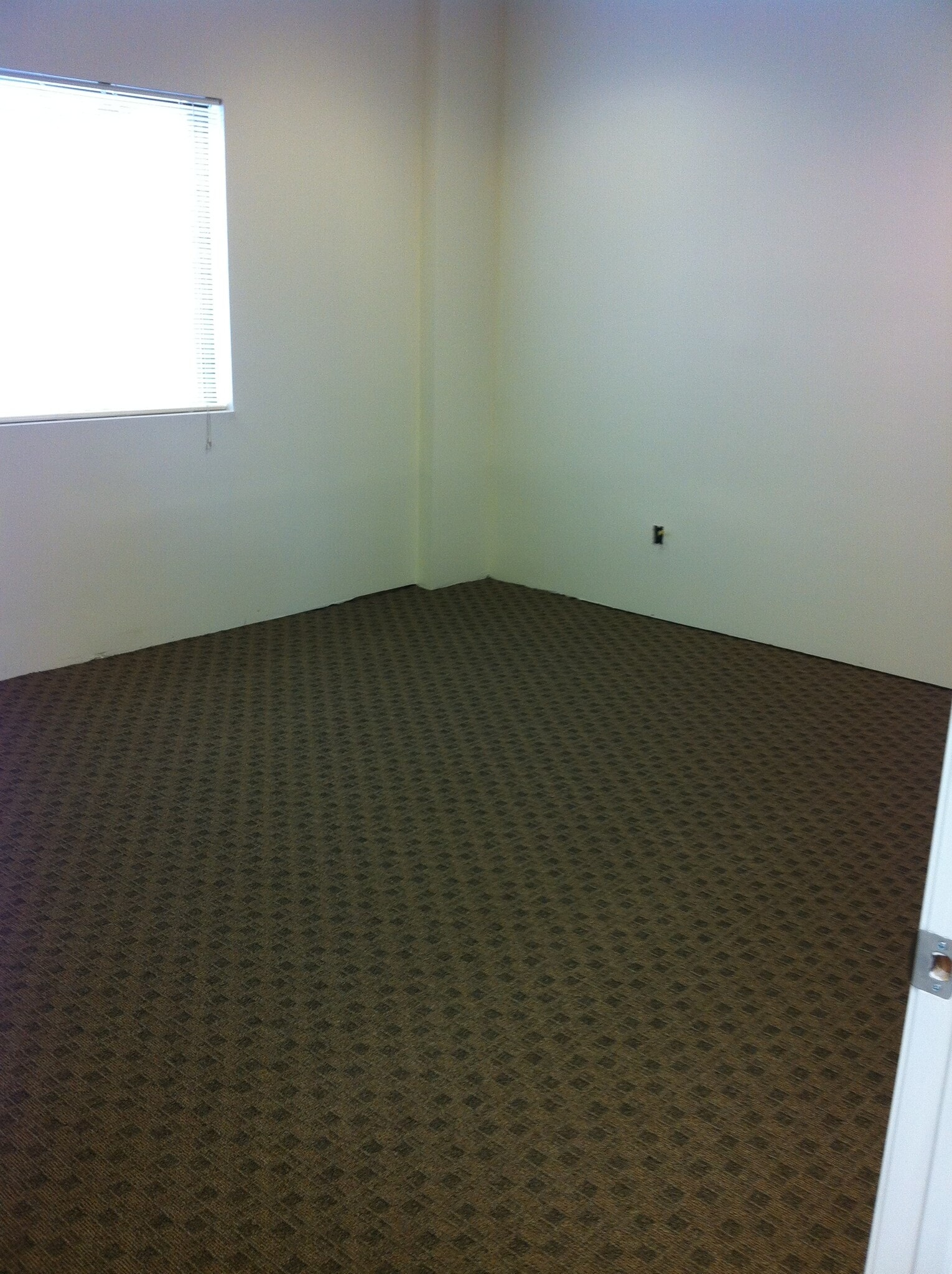 205B Terrace Ave, Huntington, WV for sale Primary Photo- Image 1 of 15