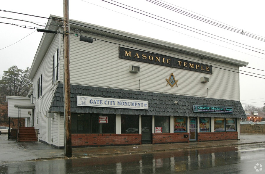 106 Main St, Salem, NH for lease - Building Photo - Image 2 of 3