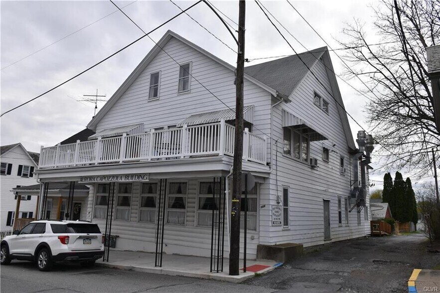 103 S Robinson Ave, Pen Argyl, PA for sale - Primary Photo - Image 1 of 1