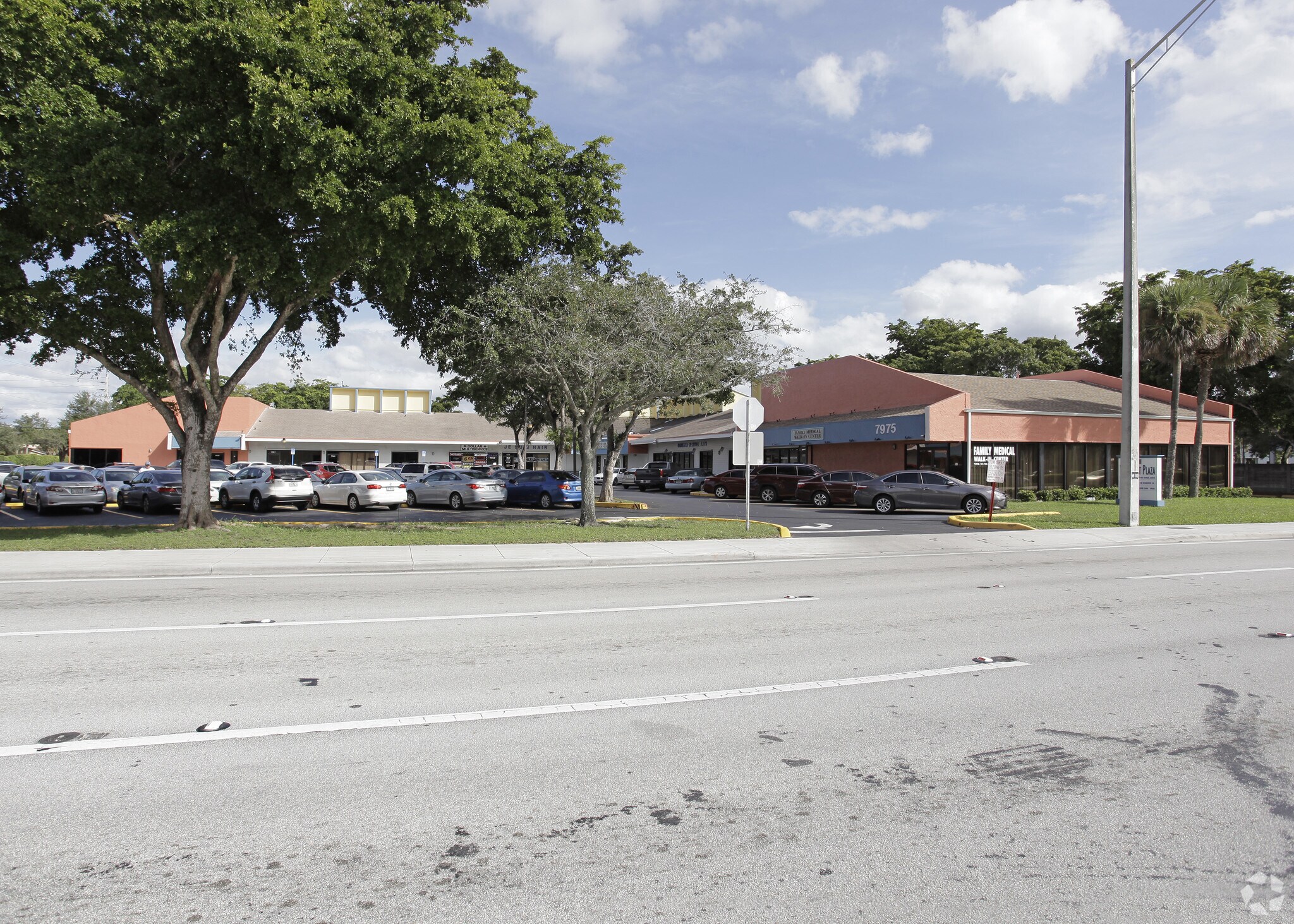 7901-7975 W Mcnab Rd, Tamarac, FL for sale Primary Photo- Image 1 of 1
