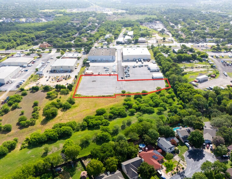 14803 Bulverde Rd, San Antonio, TX for lease - Primary Photo - Image 1 of 4