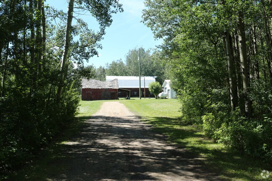 49264 770 Hwy, Warburg, AB T0C 2T0