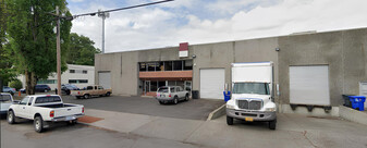 3381 SE 20th Ave, Portland OR - Warehouse