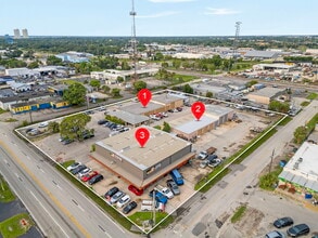 2559 Fowler St, Fort Myers, FL for lease Interior Photo- Image 2 of 11