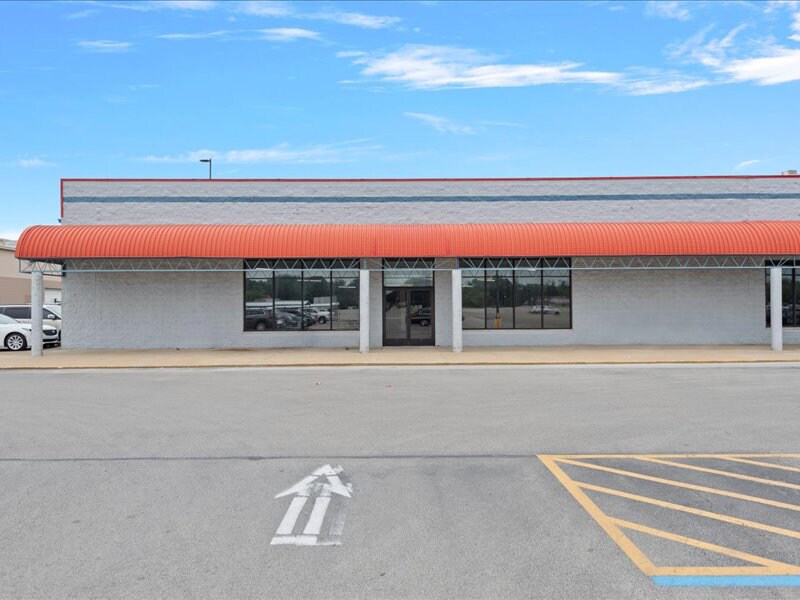 4298 N Prospect St, Decatur, IL for lease Building Photo- Image 1 of 10