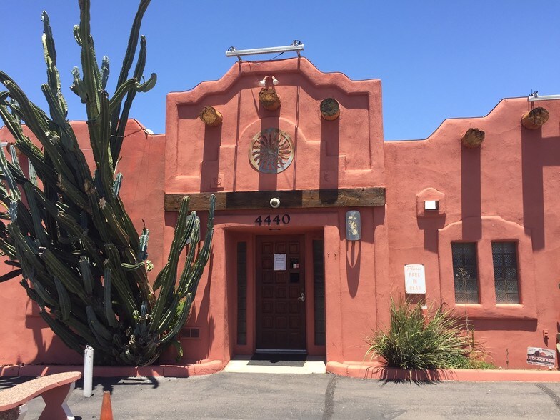 4440 E Indian School Rd, Phoenix, AZ, 85018 Medical Property For Sale